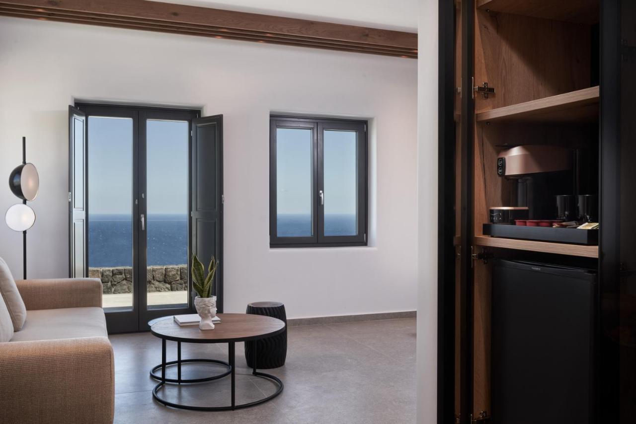 Santanna Luxury Suites Imerovigli  Bagian luar foto