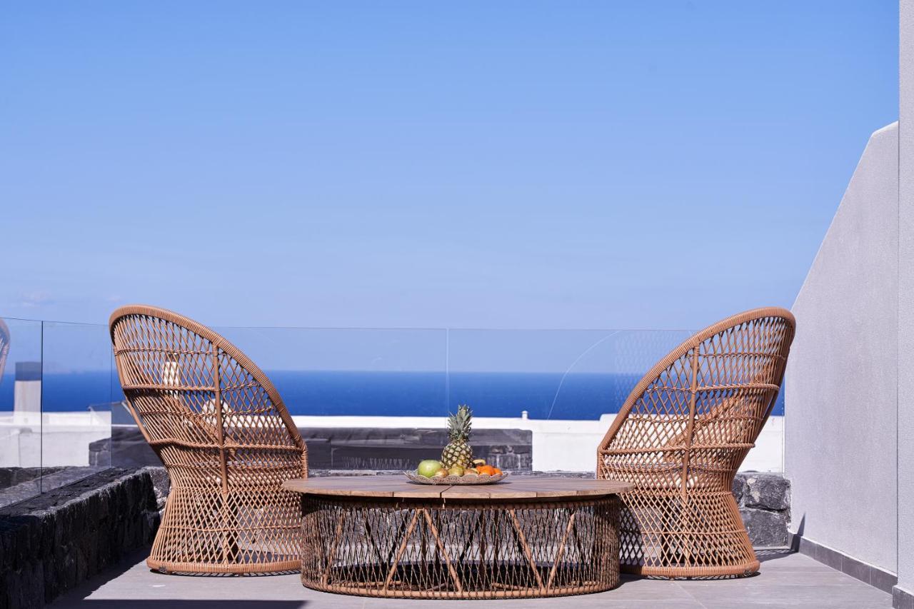 Santanna Luxury Suites Imerovigli  Bagian luar foto